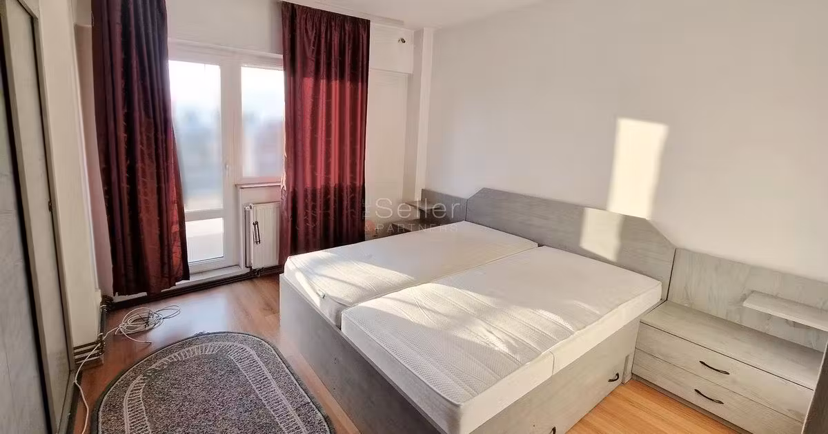 Apartament de vânzare cu 2 camere, mobilat în zona Calea București, Brașov