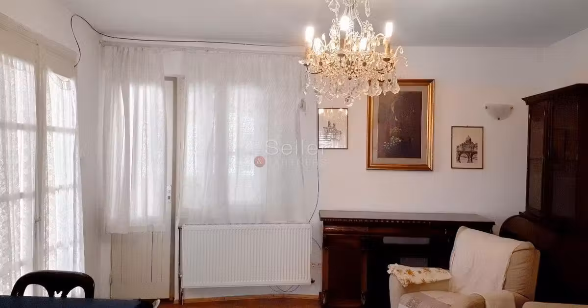 Casă individuală de vânzare cu 3 camere în zona Brașovul Vechi, Brașov