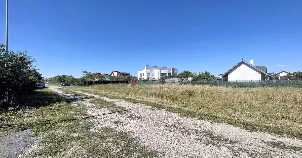 Teren Construcții intravilan de vânzare de 1700 mp, în Hărman
