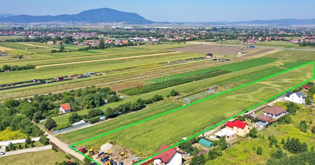 Teren Construcții intravilan de vânzare de 20400 mp, în zona Stupini, Brașov