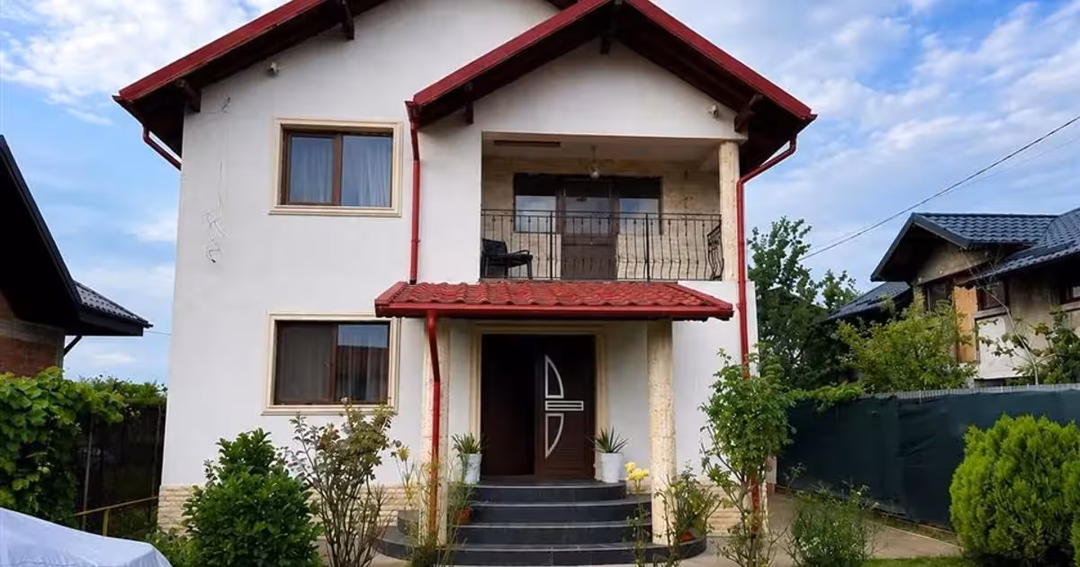 Casă individuală de vânzare cu 7 camere, mobilată în Strejnicu