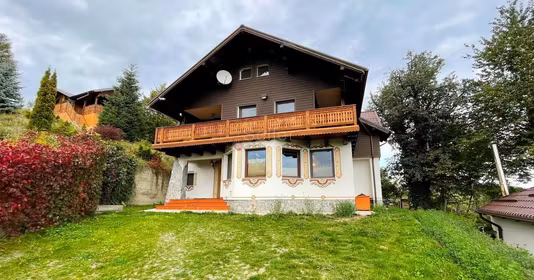 Casă Poiana Mărului