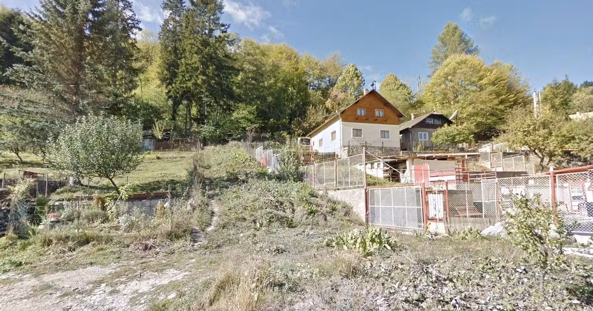 Teren Construcții intravilan de vânzare de 2800 mp, în Sinaia