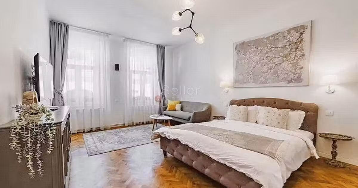Casă individuală de vânzare cu 6 camere, mobilată în zona Centrul Istoric, Brașov