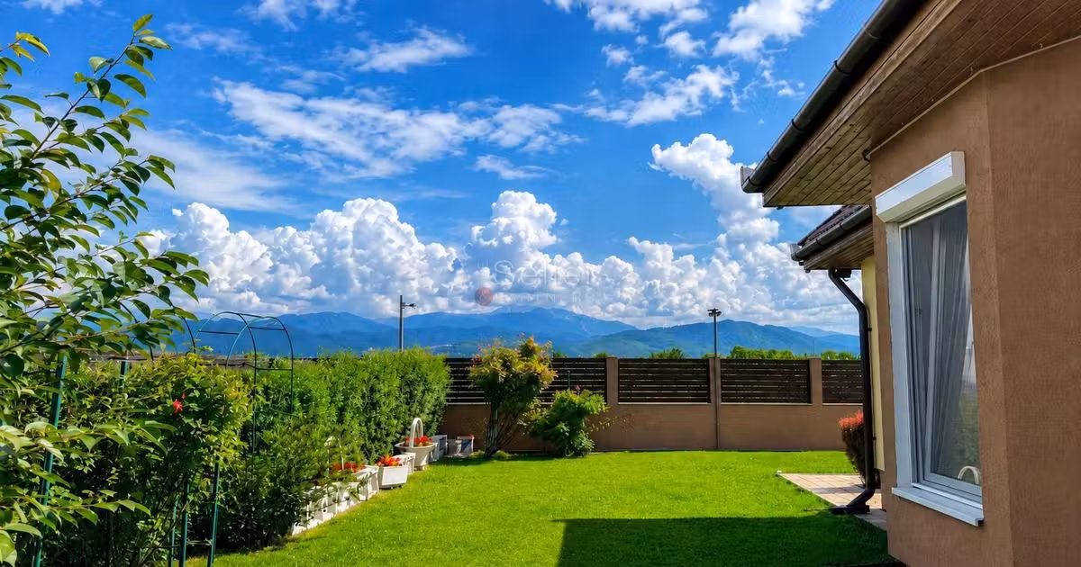 Casă individuală de vânzare cu 3 camere, mobilată în zona Bartolomeu, Brașov