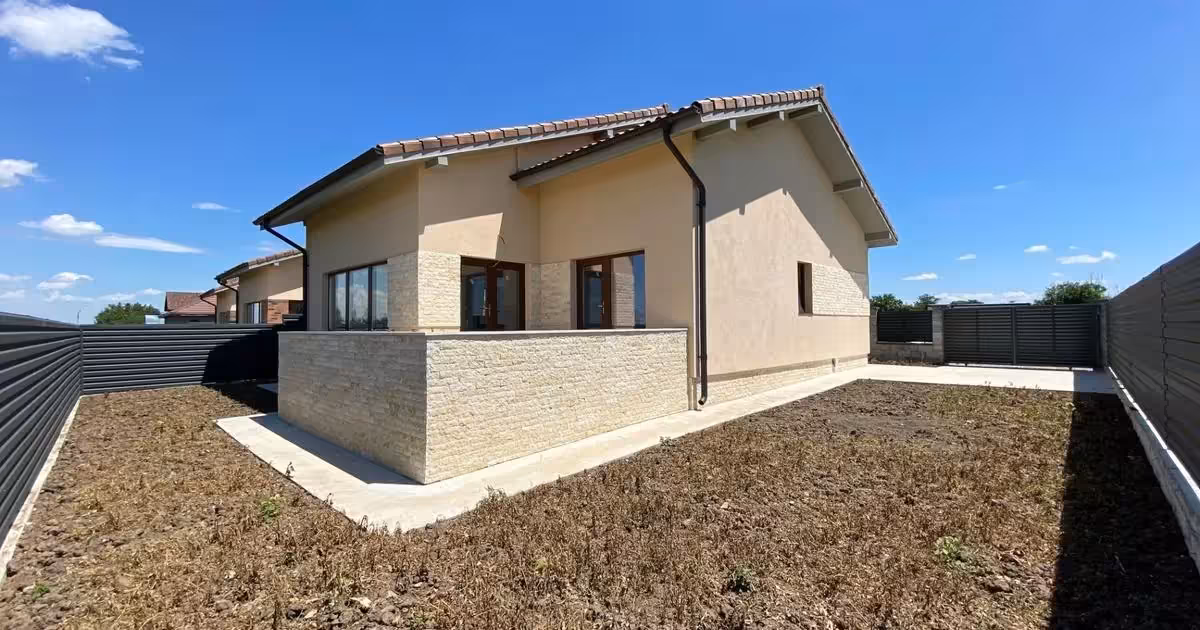 Casă individuală de vânzare cu 4 camere în Bălăceanca