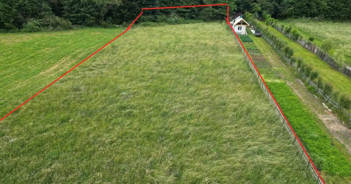Teren extravilan de vânzare de 3291 mp, în Vulcan