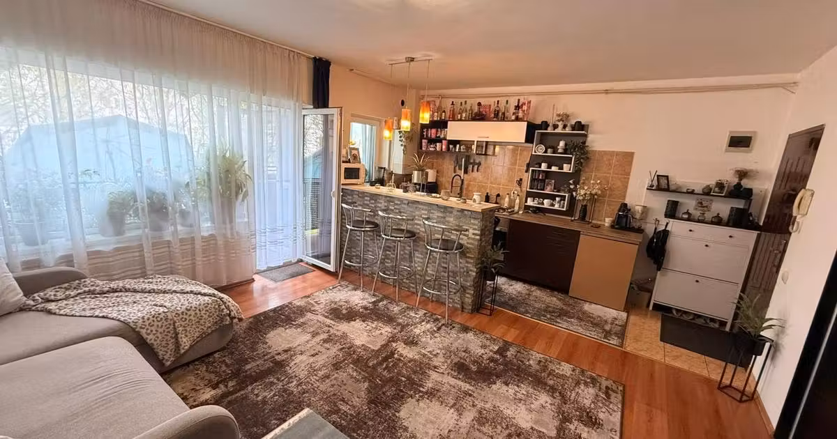 Apartament de vânzare cu 2 camere, mobilat în Florești