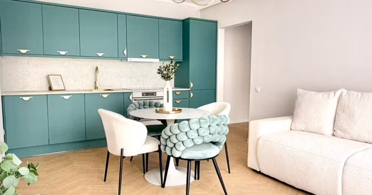 Apartament de vânzare cu 2 camere, mobilat în Florești