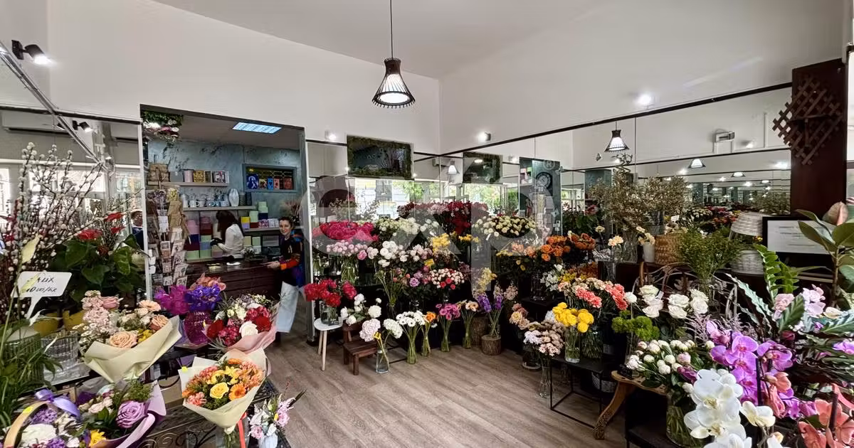 Spațiu comercial de vânzare de 30.00 mp, în Ultracentral