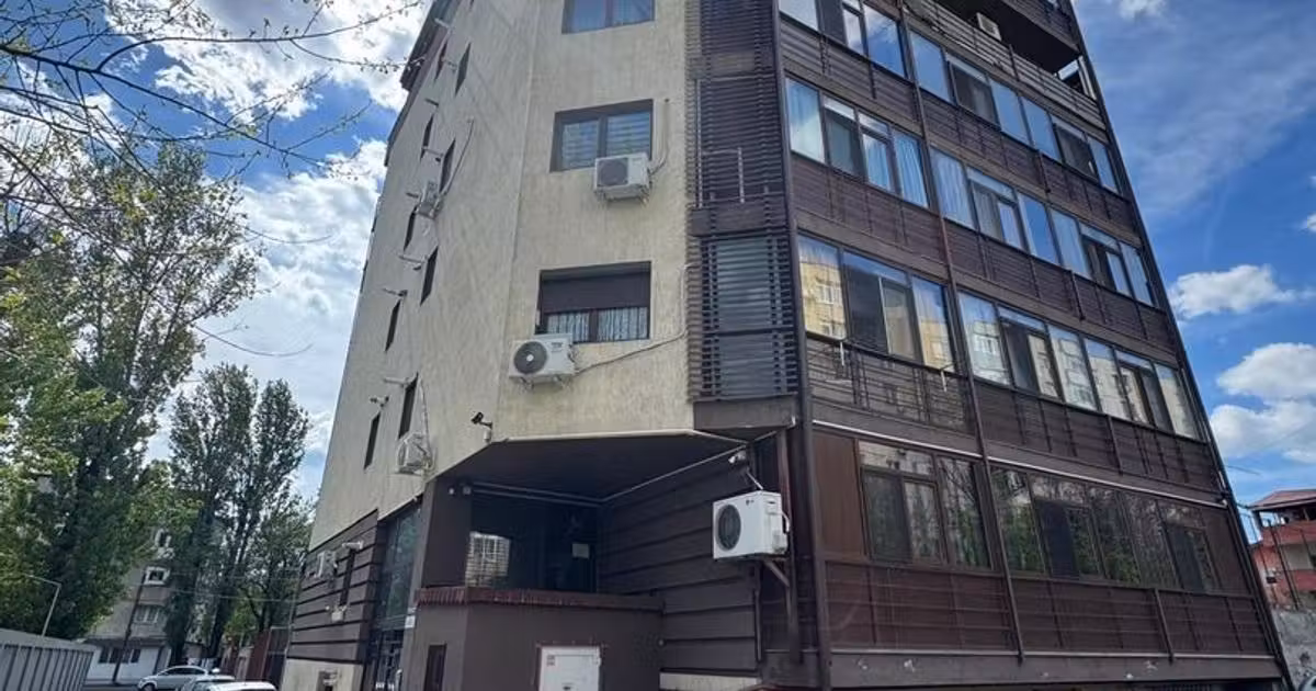 Apartament de vânzare cu 2 camere, mobilat în zona Sebastian, Sector 5