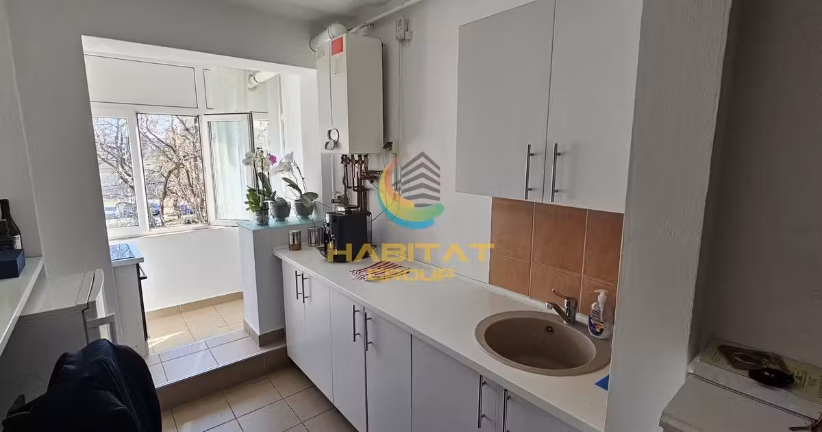 Apartament de vânzare cu 2 camere, mobilat în zona P-ța Sfânta Vineri, Sector 3