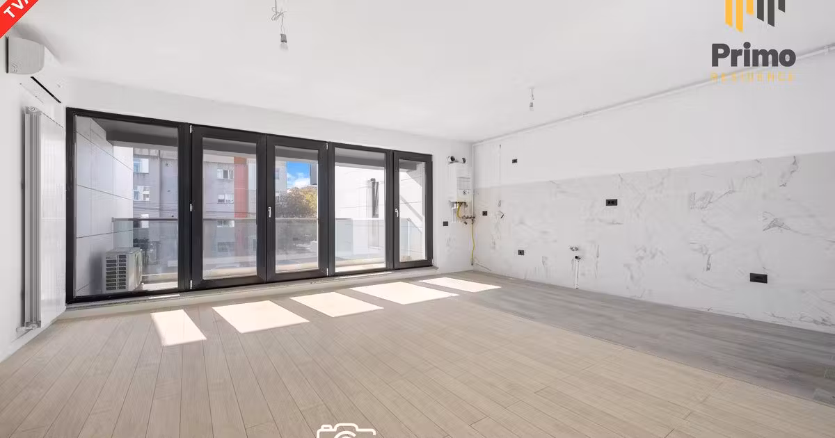 Apartament de vânzare cu 4 camere în zona Inel II, Constanța
