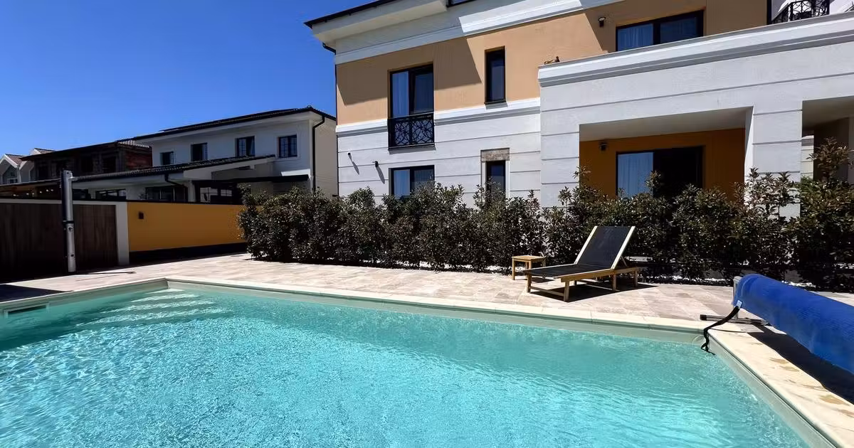 Apartament de vânzare cu 2 camere, mobilat în Giroc