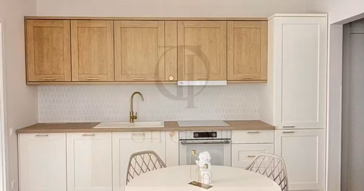 Apartament de vânzare cu 3 camere în Florești