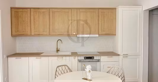 Apartament Florești