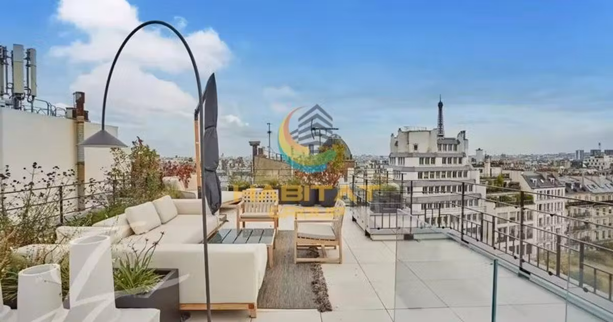 Apartament de vânzare cu 4 camere în zona Mitropolie, Ultracentral