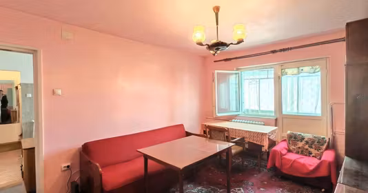 Apartament Cetate