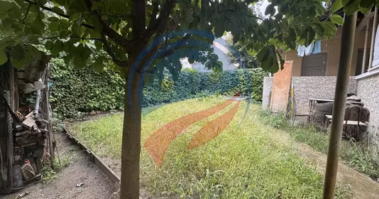 Casă Ultracentral
