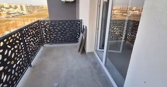 Apartament Titan