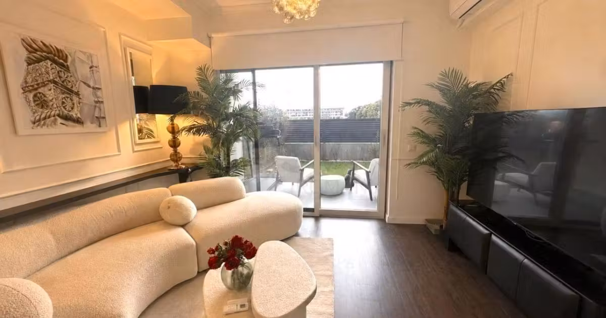 Apartament de vânzare cu 2 camere, mobilat în zona Băneasa, Sector 1