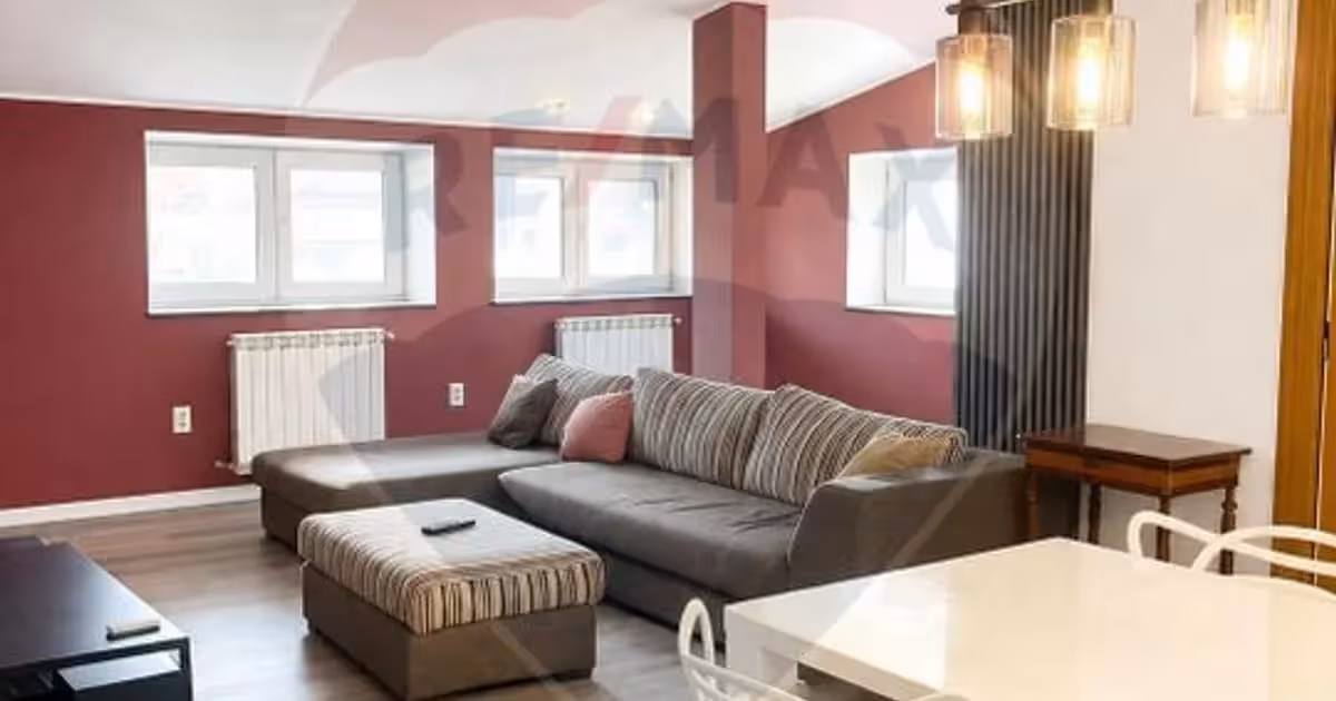 Apartament de vânzare cu 3 camere în Ultracentral