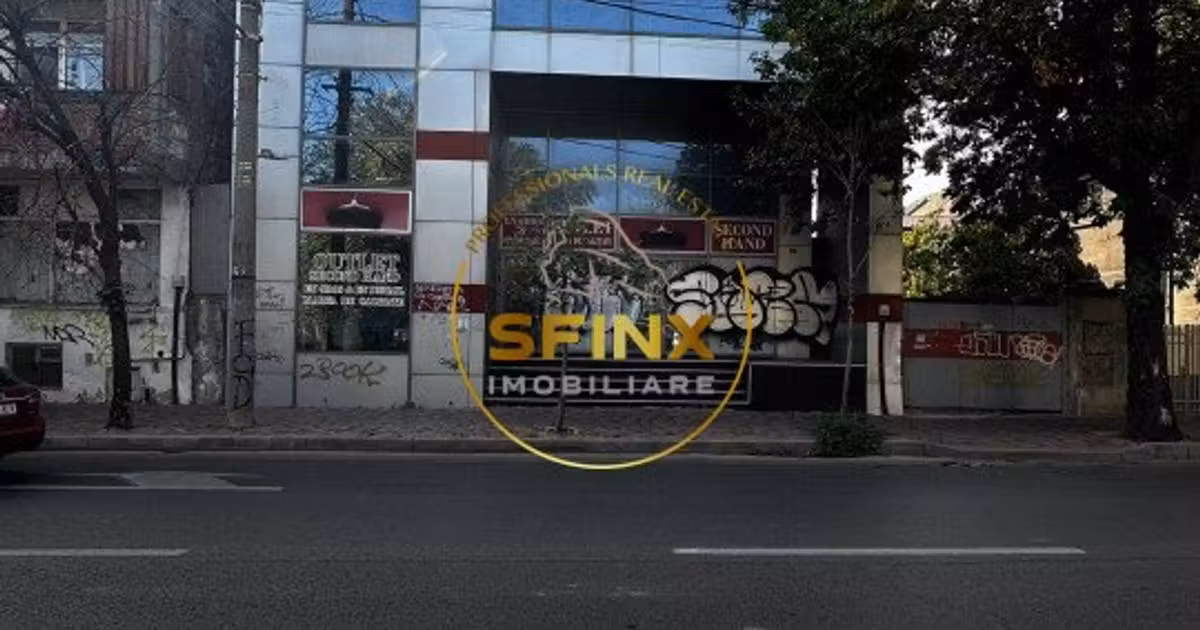 Casă individuală de vânzare cu 15 camere în zona Decebal, Sector 3