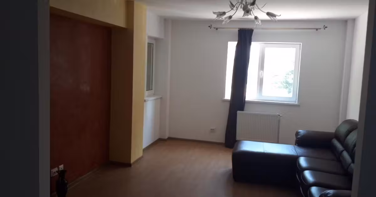 Apartament de vânzare cu 2 camere în zona Izvoare, Bacău