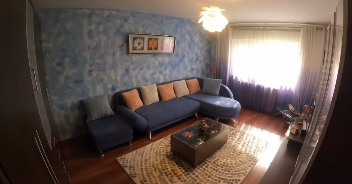 Apartament de vânzare cu 3 camere, mobilat în Giurgiu