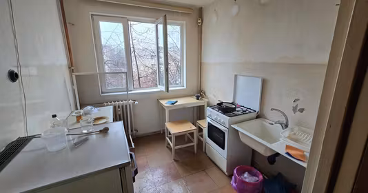 Apartament Militari