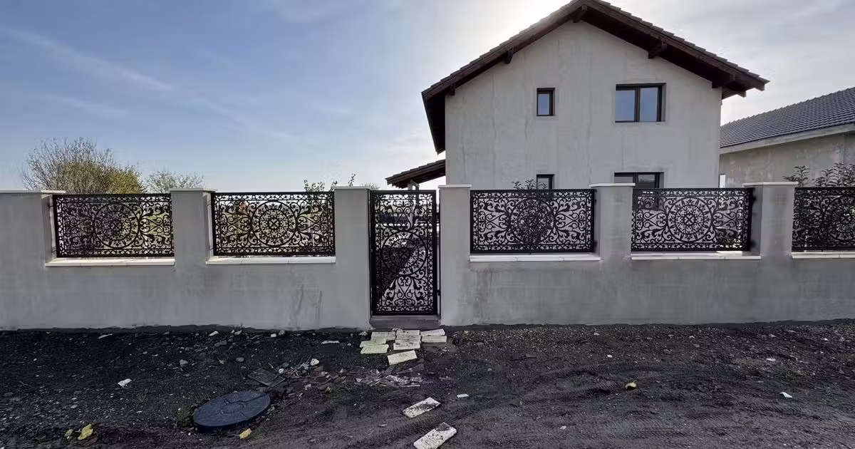 Casă individuală de vânzare cu 5 camere în Becicherecu Mic