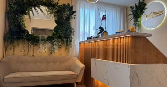 Spațiu comercial Sânpetru