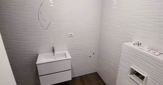 Apartament Titan
