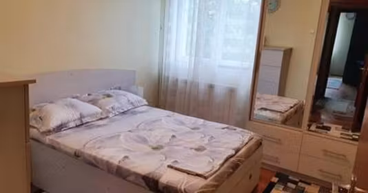 Apartament Titan