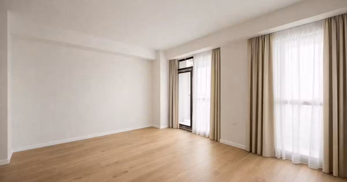 Apartament de vânzare cu 3 camere în zona Inel II, Constanța