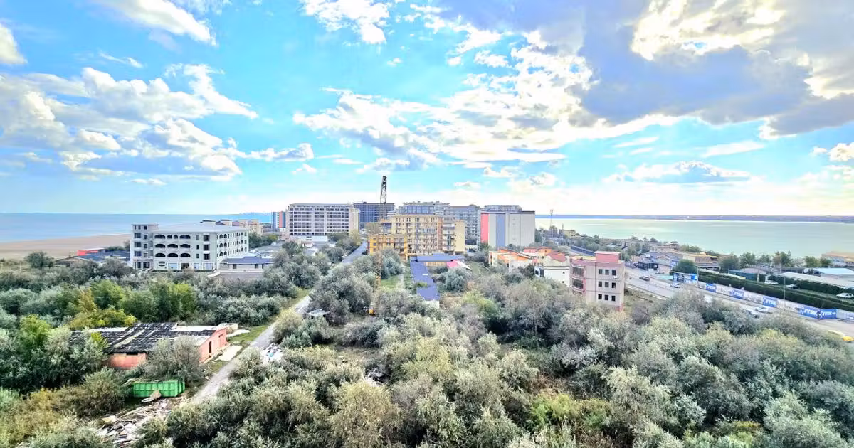 Apartament de vânzare cu 4 camere în Mamaia-Sat