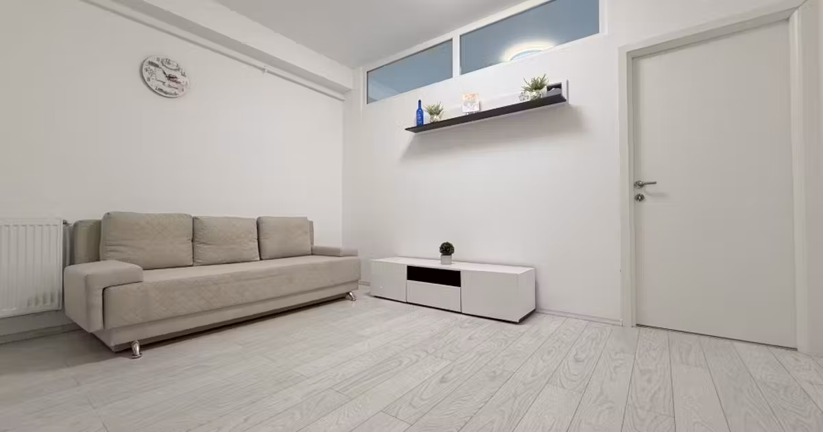 Apartament de vânzare cu 3 camere, mobilat în Mamaia