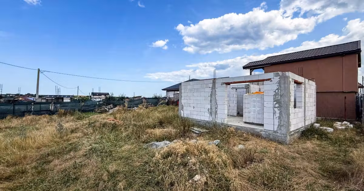 Teren Construcții intravilan de vânzare de 497 mp, în Corbu