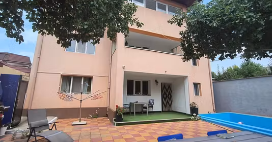 Casă Titan
