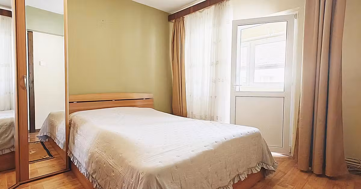 Apartament de vânzare cu 3 camere, mobilat în zona Hipodrom 4, Sibiu