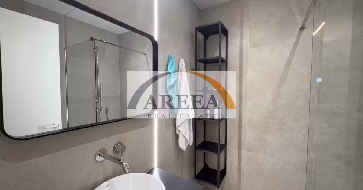 Duplex de vânzare cu 4 camere în Tunari