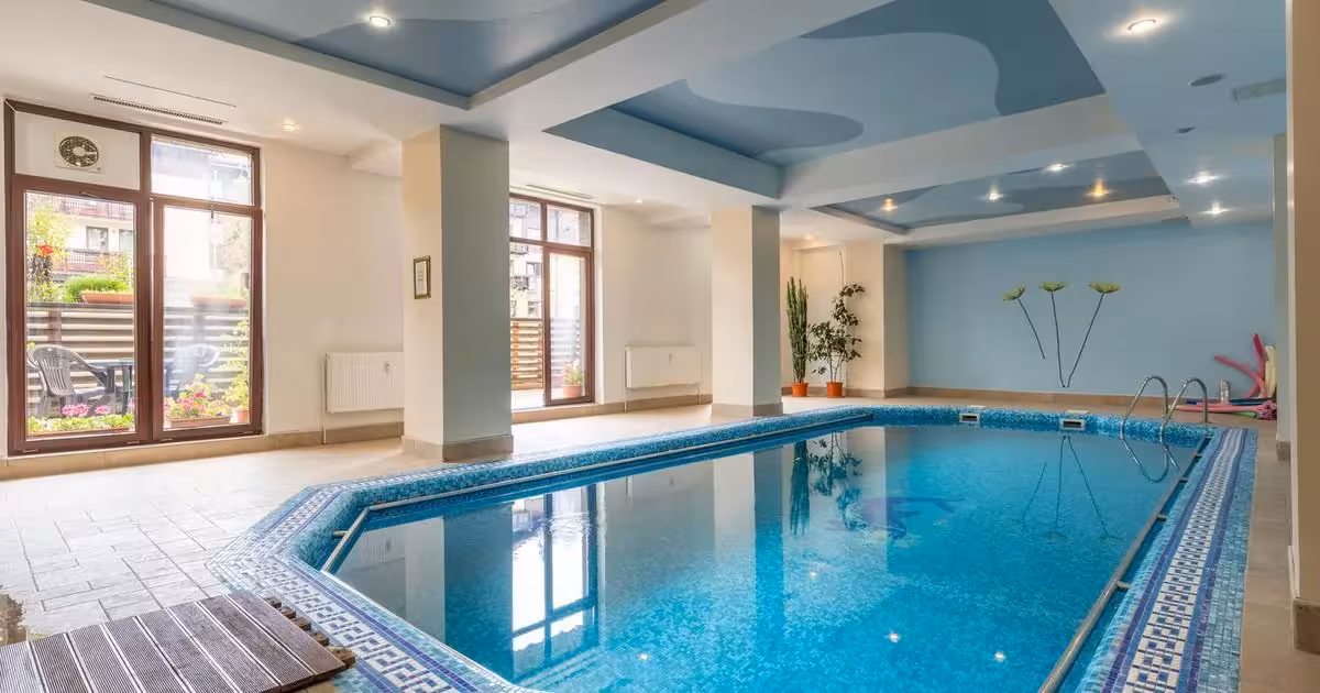Apartament de vânzare cu 2 camere, mobilat în Predeal