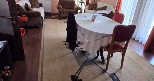 Casă Valea Lupului