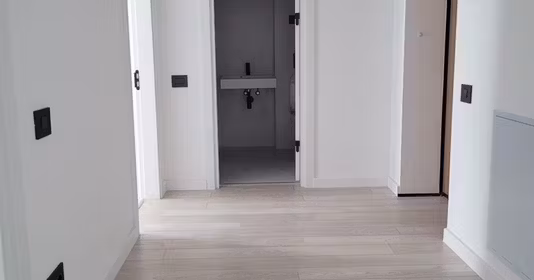 Apartament Titan