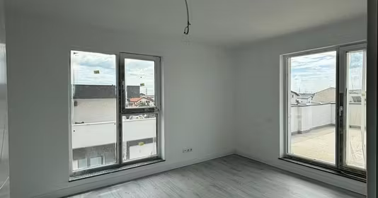 Apartament Titan