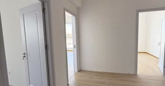 Apartament Titan