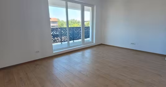 Apartament Titan