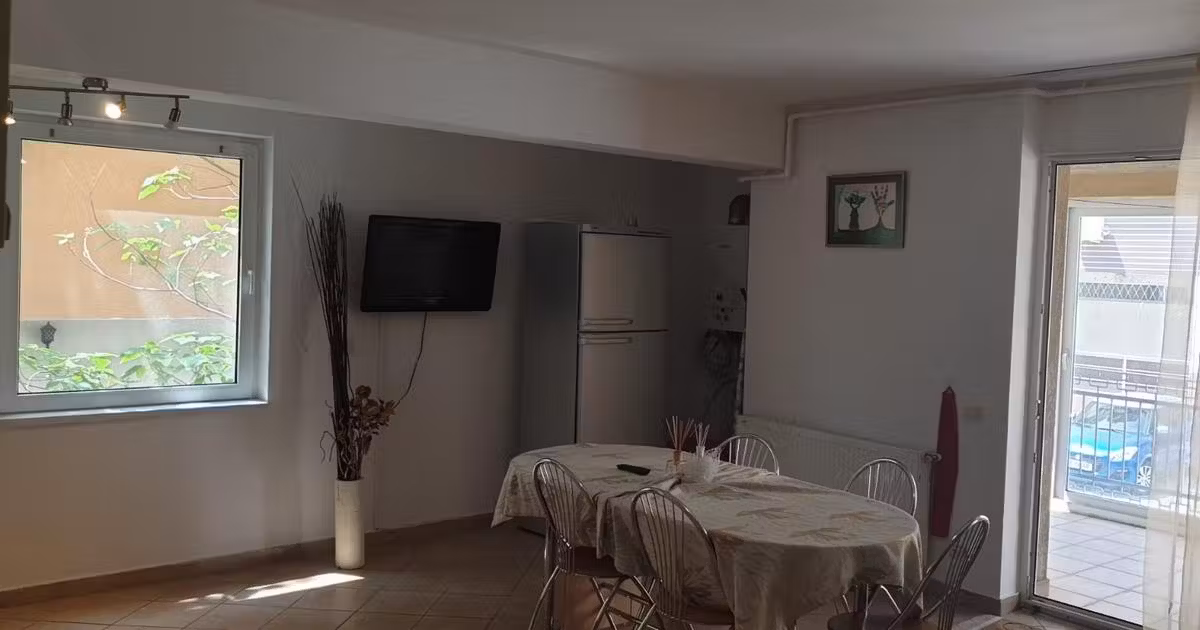 Apartament de vânzare cu 3 camere în Mamaia