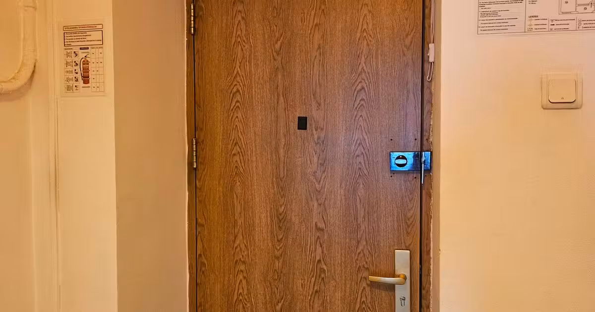 Apartament de vânzare cu 4 camere în zona Magheru, Ultracentral