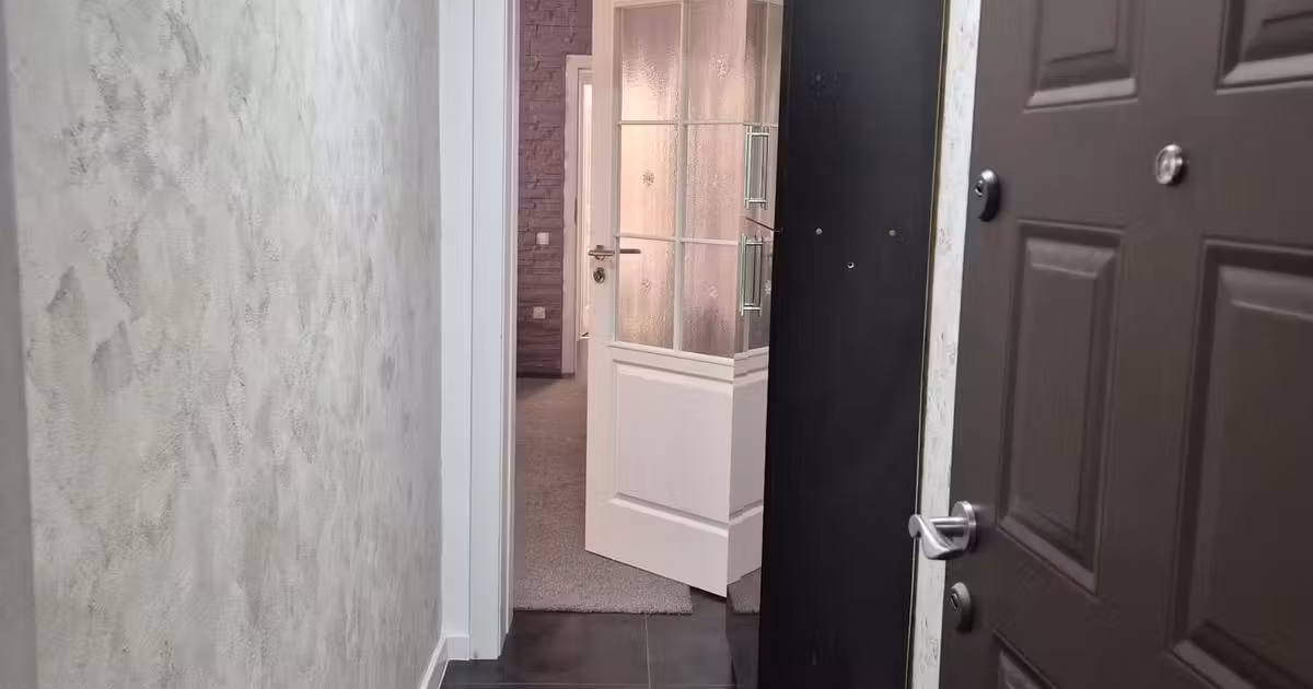 Apartament de vânzare cu 4 camere în Bragadiru